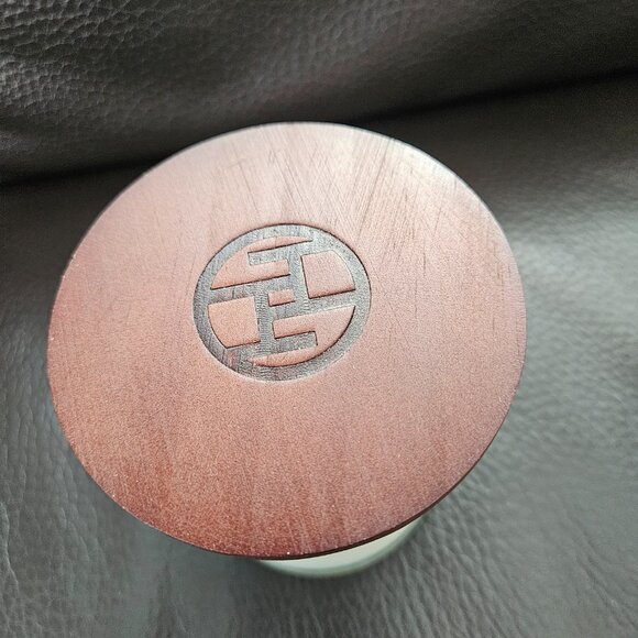 Timber Wick Scented Candle With Wood Lid 10 oz New - Picture 3 of 6